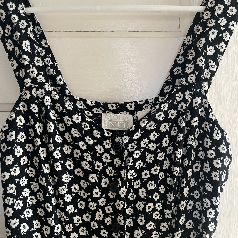Vintage Victoria’s Secret Moda International Black and White Floral Dress 90s